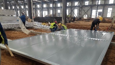 蔚藍鋼構百科：鋼結構廠房大門制作、安裝該注意什么